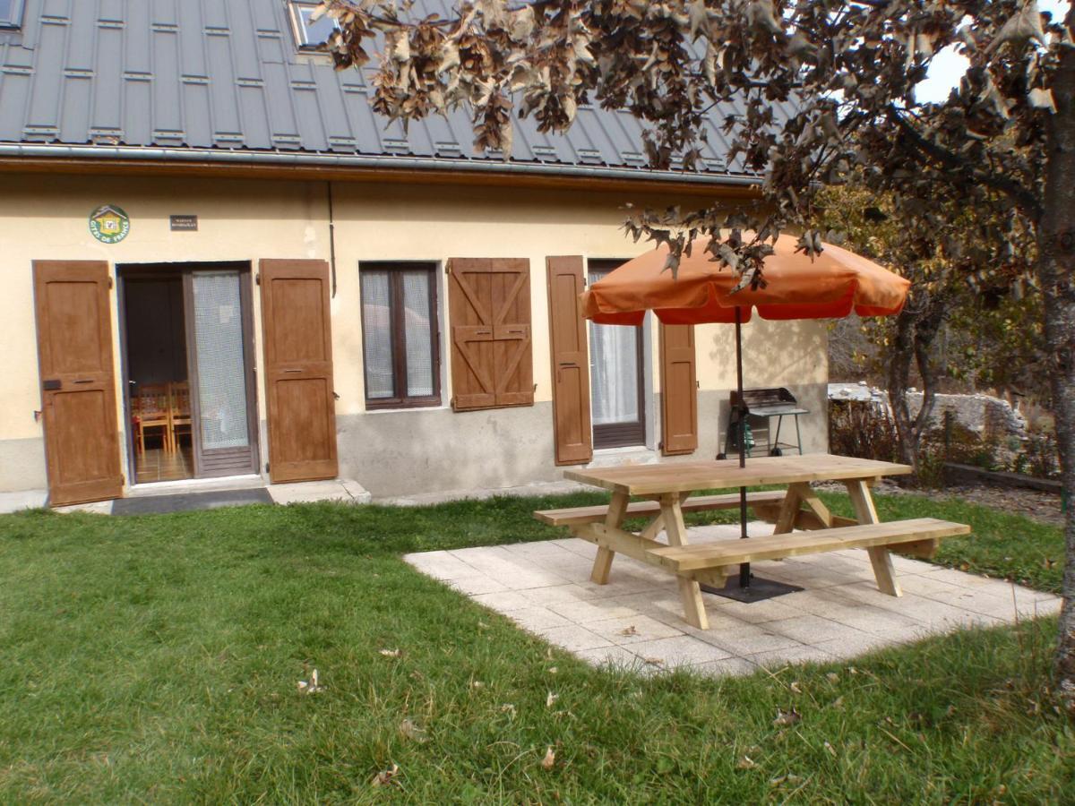 Gîte ROSIDAJEAN Gresse-en-Vercors Extérieur photo